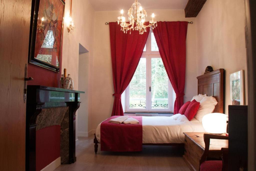 Chateau De L Aviette - Rancennes Givet Εξωτερικό φωτογραφία